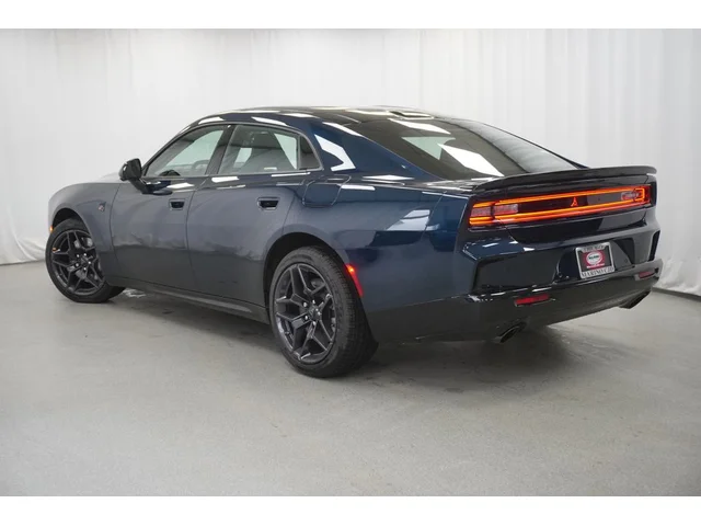 Nuevos DODGE CHARGER à Estados chez autogozo