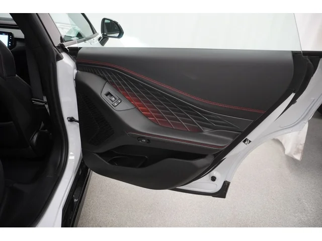 Nuevos DODGE CHARGER à Estados chez autogozo