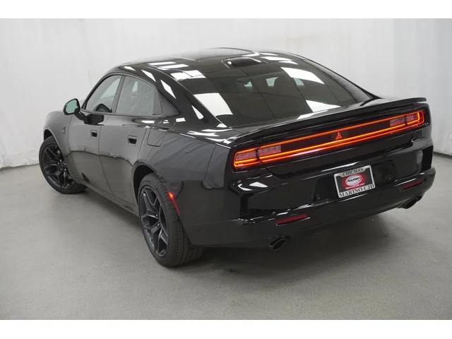 Nuevos DODGE CHARGER à Estados chez autogozo