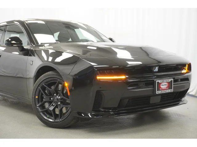 Nuevos DODGE CHARGER à Estados chez autogozo