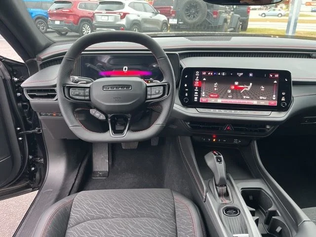 Nuevos DODGE CHARGER à Estados chez autogozo
