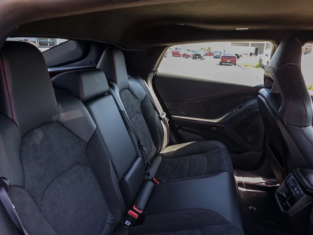 Nuevos DODGE CHARGER à Estados chez autogozo