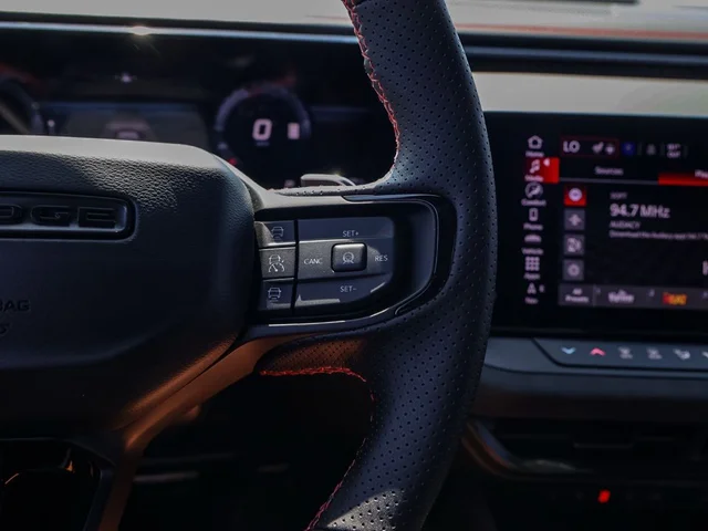 Nuevos DODGE CHARGER à Estados chez autogozo