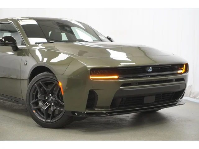 Nuevos DODGE CHARGER à Estados chez autogozo