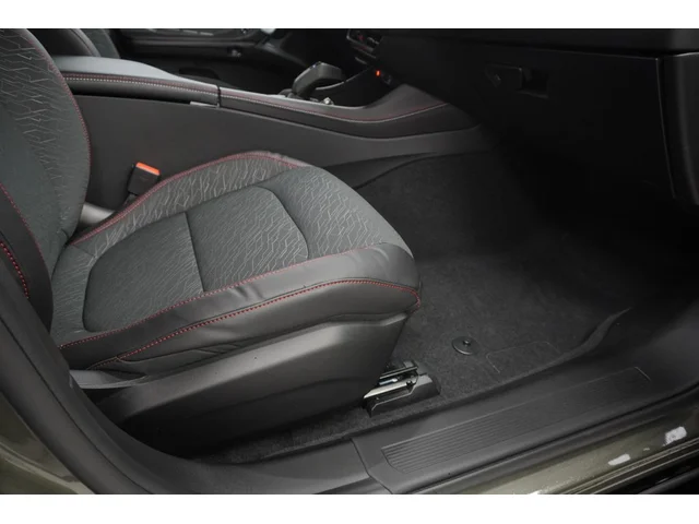 Nuevos DODGE CHARGER à Estados chez autogozo