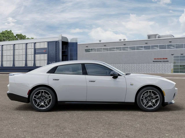 Nuevos DODGE CHARGER à Estados chez autogozo