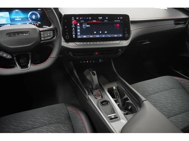 Nuevos DODGE CHARGER à Estados chez autogozo