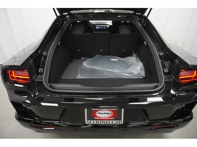 Nuevos DODGE CHARGER à Estados chez autogozo