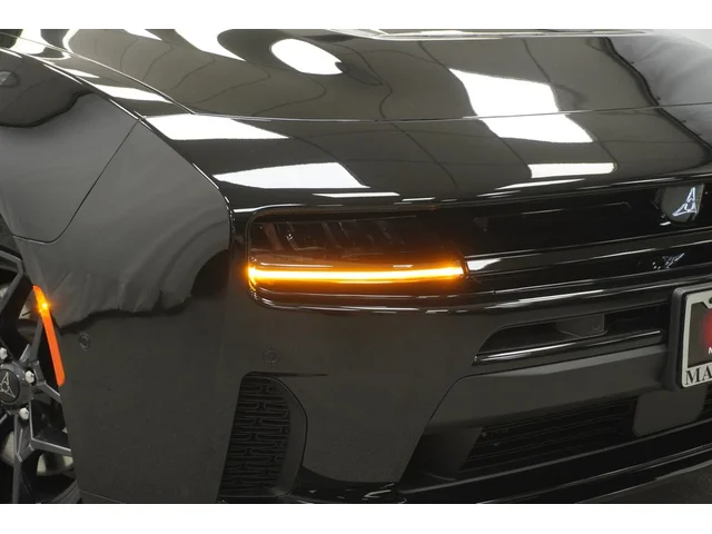 Nuevos DODGE CHARGER à Estados chez autogozo