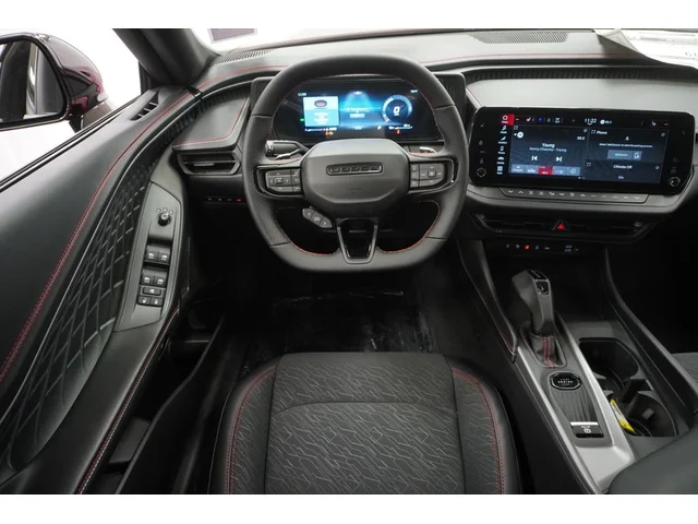 Nuevos DODGE CHARGER à Estados chez autogozo