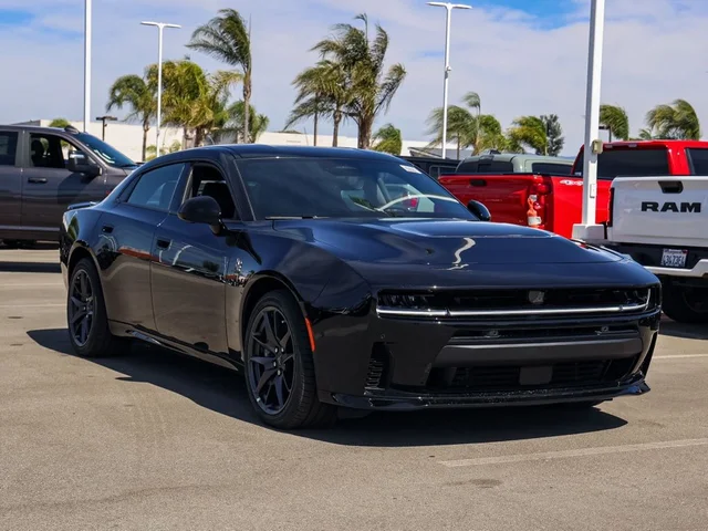 Nuevos DODGE CHARGER à Estados chez autogozo