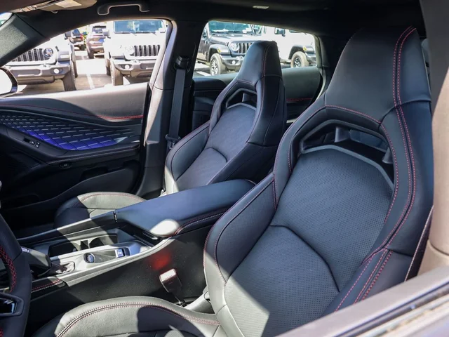 Nuevos DODGE CHARGER à Estados chez autogozo