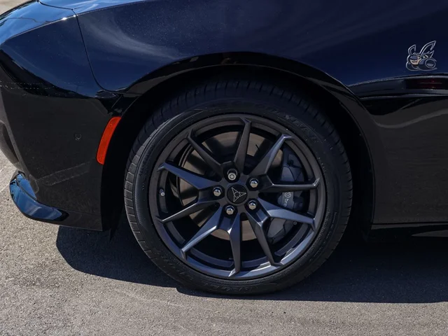 Nuevos DODGE CHARGER à Estados chez autogozo