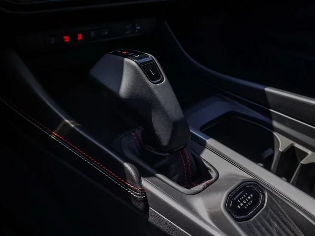 Nuevos DODGE CHARGER à Estados chez autogozo