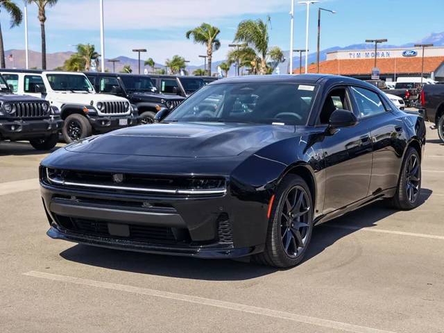 Nuevos DODGE CHARGER à Estados chez autogozo