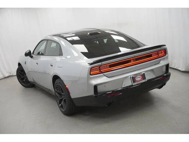 Nuevos DODGE CHARGER à Estados chez autogozo
