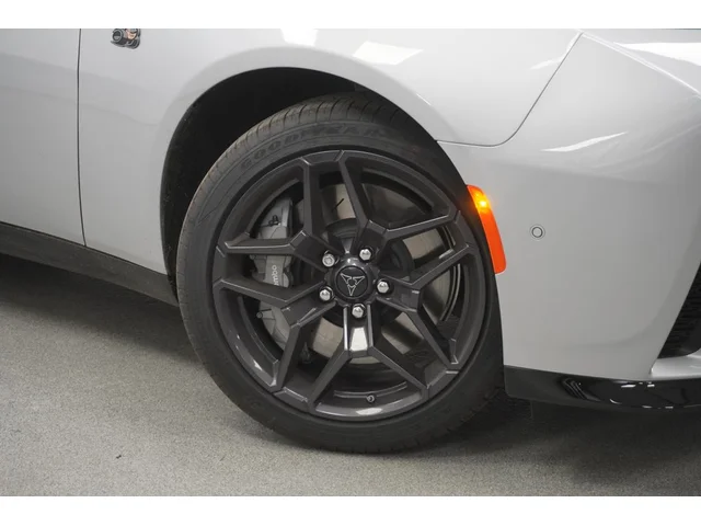 Nuevos DODGE CHARGER à Estados chez autogozo