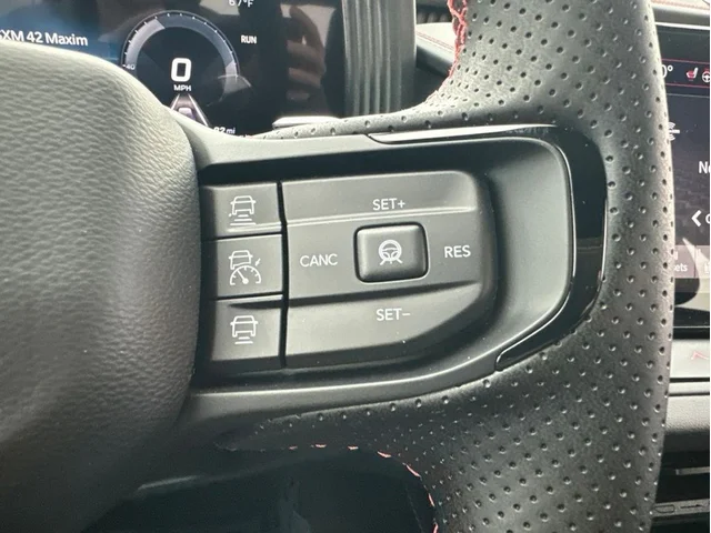 Nuevos DODGE CHARGER à Estados chez autogozo
