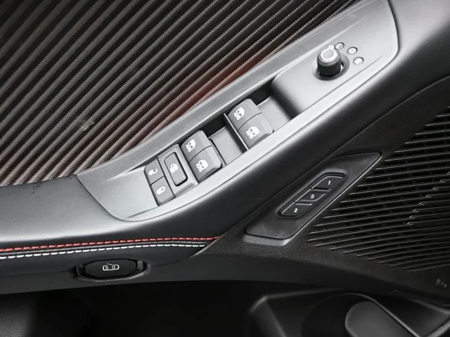 Nuevos DODGE CHARGER à Estados chez autogozo