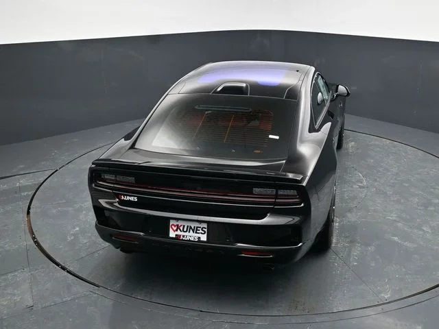 Nuevos DODGE CHARGER à Estados chez autogozo