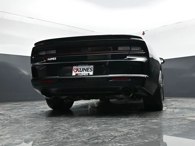 Nuevos DODGE CHARGER à Estados chez autogozo