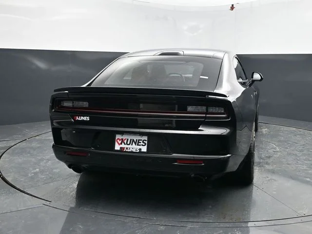 Nuevos DODGE CHARGER à Estados chez autogozo