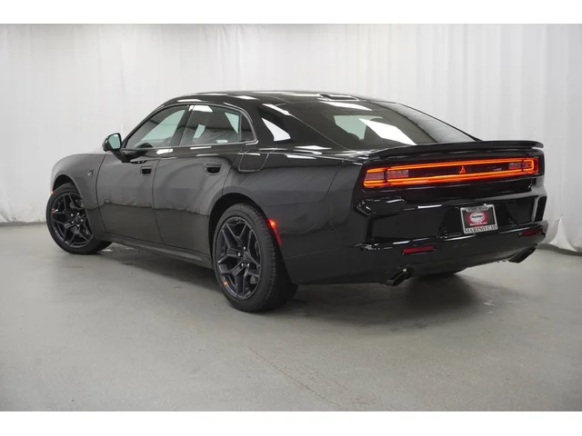 Nuevos DODGE CHARGER à Estados chez autogozo