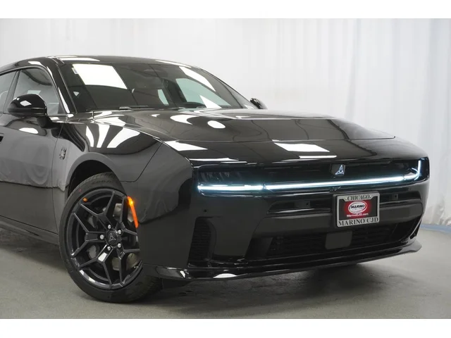 Nuevos DODGE CHARGER à Estados chez autogozo