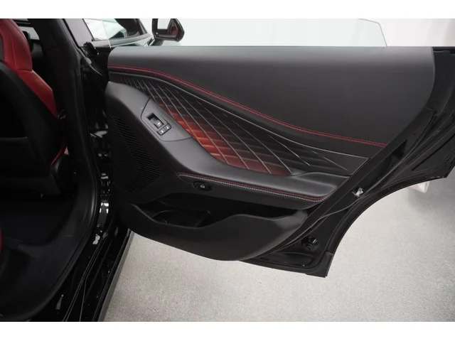 Nuevos DODGE CHARGER à Estados chez autogozo
