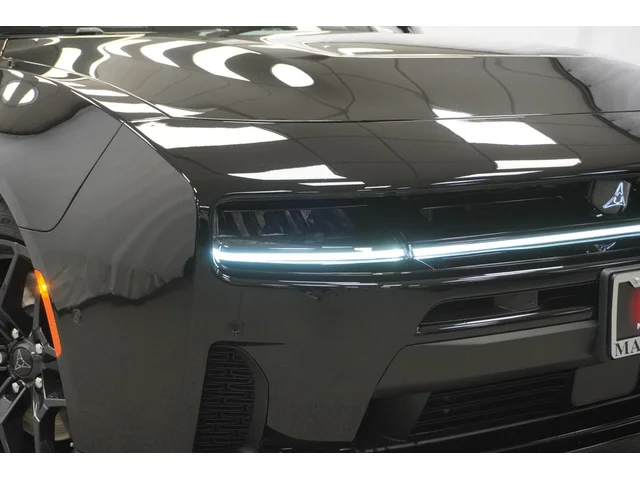 Nuevos DODGE CHARGER à Estados chez autogozo
