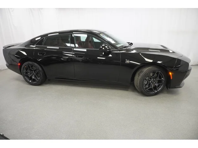 Nuevos DODGE CHARGER à Estados chez autogozo