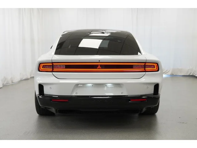 SEMINUEVOS DODGE Charger a Estados en autogozo