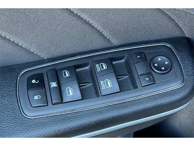 SEMINUEVOS DODGE Charger at ELK GROVE in Elk Grove Buick GMC