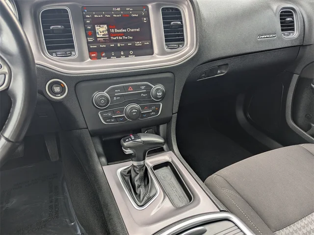 SEMINUEVOS DODGE Charger at Kennesaw, in Town Center Nissan