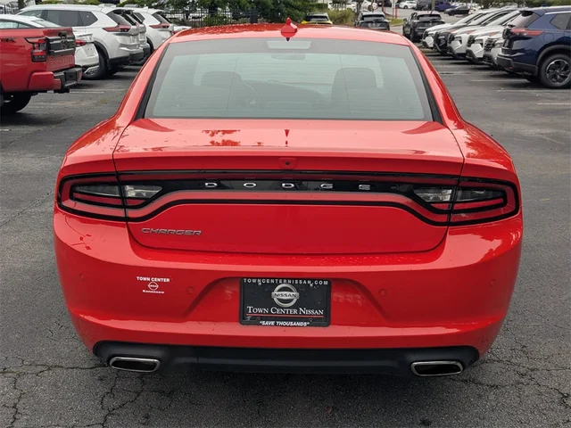 SEMINUEVOS DODGE Charger at Kennesaw, in Town Center Nissan