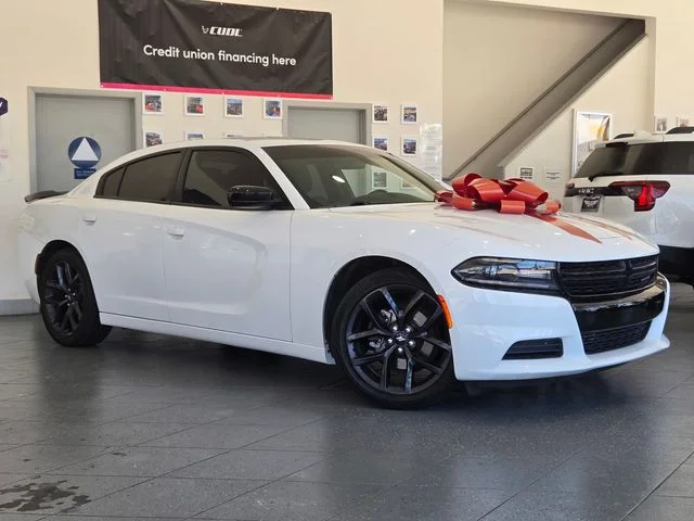 SEMINUEVOS DODGE Charger a Estados en autogozo