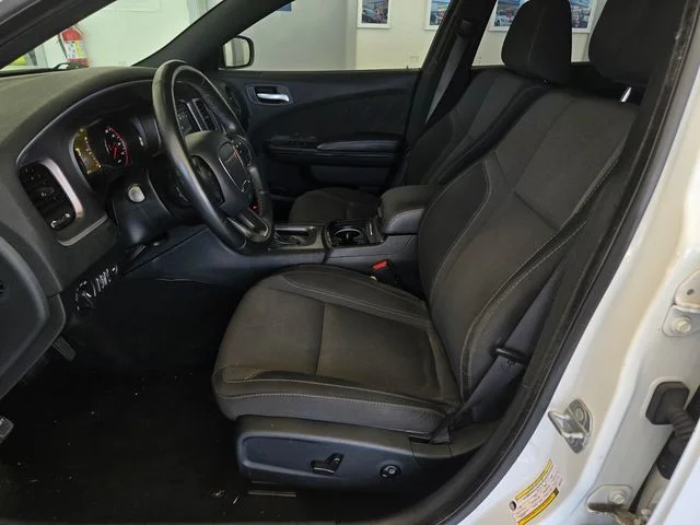 SEMINUEVOS DODGE Charger a Estados en autogozo