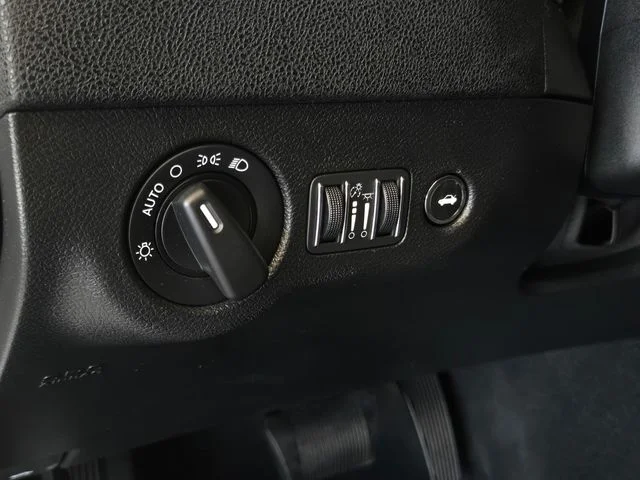SEMINUEVOS DODGE Charger a Estados en autogozo