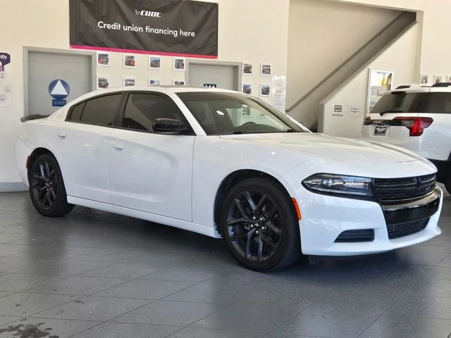 SEMINUEVOS DODGE Charger a Estados en autogozo