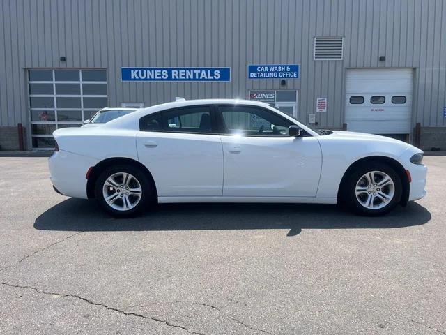 SEMINUEVOS DODGE Charger a Estados en autogozo