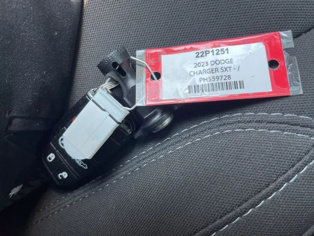 SEMINUEVOS DODGE Charger a Estados en autogozo