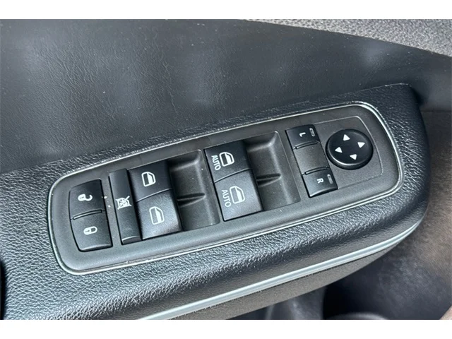 SEMINUEVOS DODGE Charger at ELK GROVE in Elk Grove Buick GMC