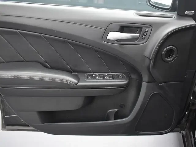 SEMINUEVOS DODGE Charger a Estados en autogozo