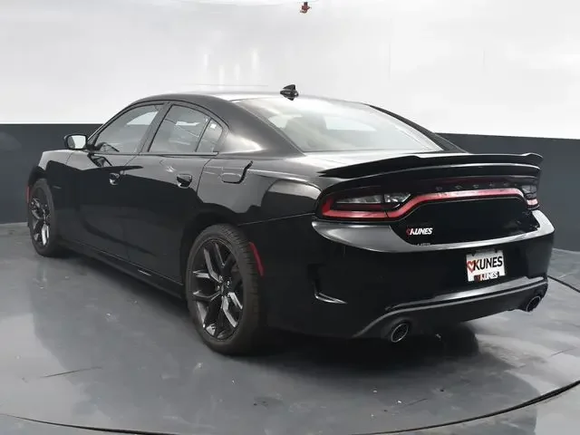 SEMINUEVOS DODGE Charger a Estados en autogozo