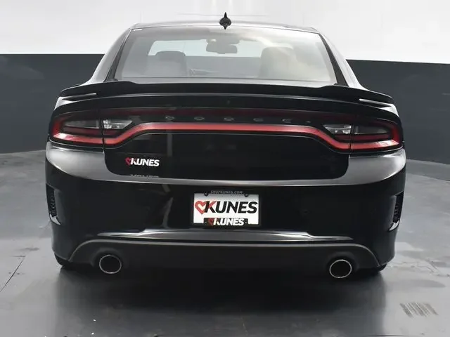 SEMINUEVOS DODGE Charger a Estados en autogozo