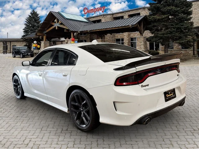 SEMINUEVOS DODGE Charger a Estados en autogozo