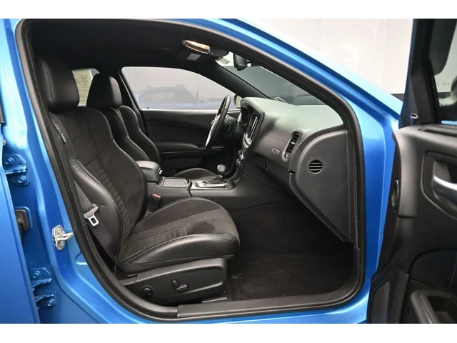 SEMINUEVOS DODGE Charger a Estados en autogozo