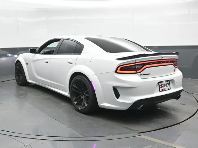 SEMINUEVOS DODGE Charger a Estados en autogozo