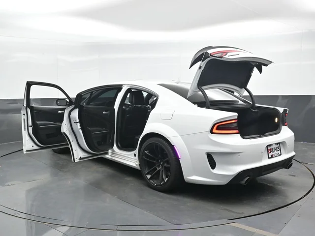 SEMINUEVOS DODGE Charger a Estados en autogozo