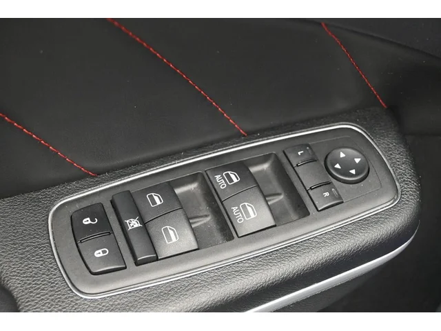 SEMINUEVOS DODGE Charger a Estados en autogozo